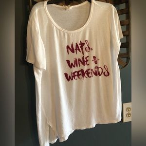 Short sleeve casual flowy top